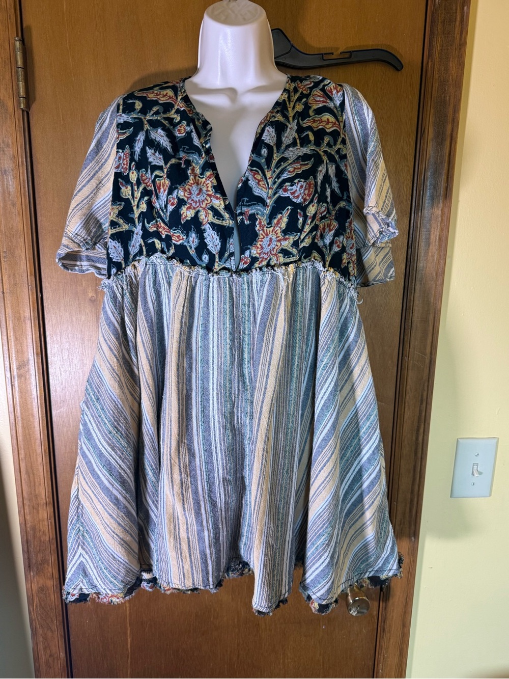 Free People Mixed Print Peasant Blouse in Black, Green, Cream - Picture 2 of 12